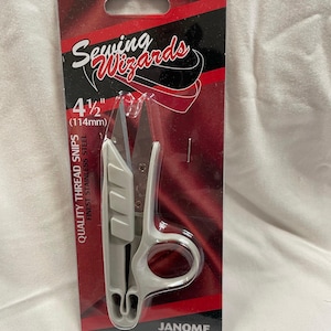 Janine Thread Snips 4.5”