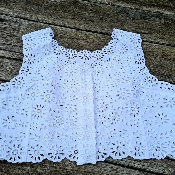 Vest embroidery main image 0