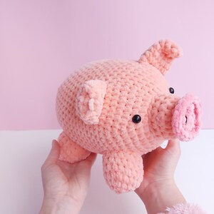 Crochet Pig Pattern, Chubby Piggy Amigurumi with Fluffy yarn, Big Amigurumi, Amigurumi Farm Animals, Crochet Toy DIY image 4