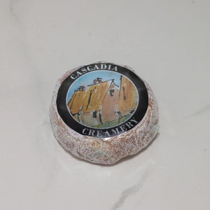 Fake Cascadia Creamery Cheese Round