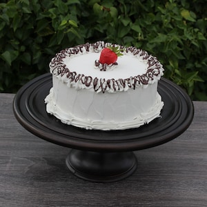 Large Fake Vanilla Cake