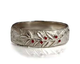 Rustieke olijfbladeren zilveren ringband, met de hand gegraveerde bladeren zilveren biologische trouwring, getextureerde olijftak robijnen mannen vrouwen brede ring