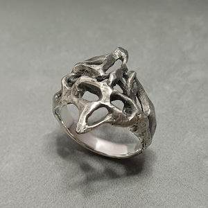 Brutalist gothic dark silver ring , Unique alternative black silver ring ,oxidized silver statement ring , unusual brutalist men ring