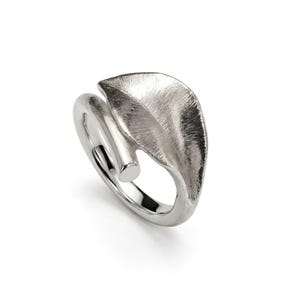 Silber oder vergoldeter handgemachter Ring, Silber oder vergoldete Blatt Zweig, Blatt Zweig, große Blatt Natur Statement Ring Boho