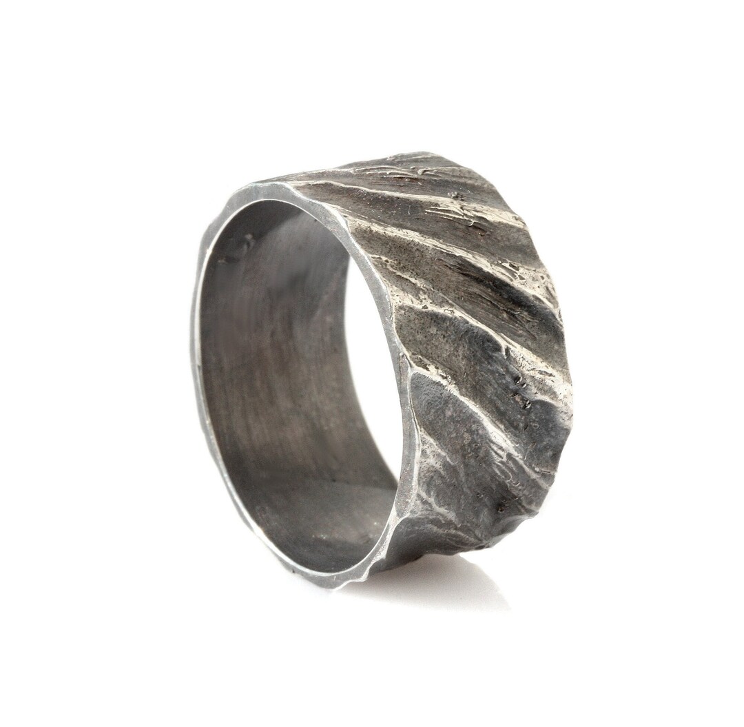 Hammered Wide Men Silver Ring Band, Rugged Oxidized Black Silver Rustic ...