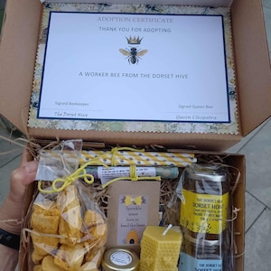 Adopt A Bee - Dorset Honey Gift Box with Dorset Honey, Beewax Candle / Wrap, Confectionery & Assorted Bee Themed Gifts