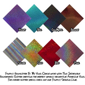 Może przedstawiać: Osiem pr&oacute;bek holograficznego winylu z brokatem w r&oacute;żnych kolorach, w tym fioletowy, turkusowy, metaliczny, brązowy, srebrny, złoty, czerwony i r&oacute;żowy. Tekst "FANTASY HOLOGLITTER BY MY VINYL CIRCLE MADE WITH TINY IRIDESCENT HOLOGRAPHIC GLITTER CREATING THE PERFECT SPARKLY DECORATIVE ADHESIVE VINYL. FOR LARGER GLITTER SPECKS CHECK OUT OUR FANTASY SEQUINS LINE." jest wydrukowany pod pr&oacute;bkami.