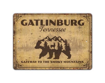 Gatlinburg Mountains Sign - National Park Sign - Tennessee Sign - Camping Sign - Vintage Style Sign - Premium Quality Rustic Metal Sign
