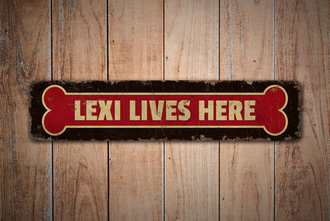 Dog House Dog House Sign Custom Dog House Lexi Lives Here Dog House