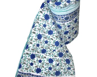 Colcha de algodão azul com estampa floral feita à mão - Colcha reversível