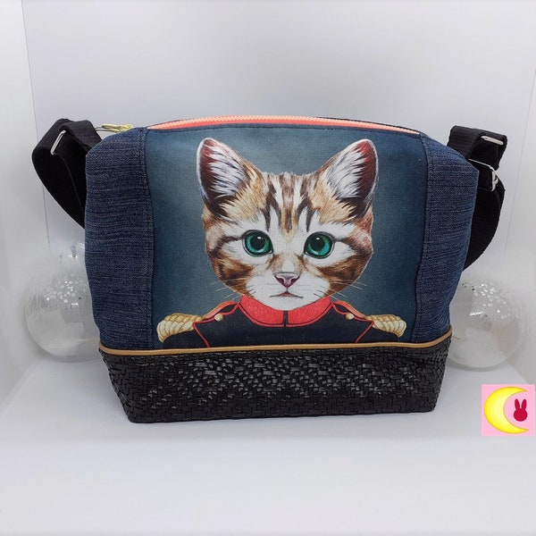 Sac en bandoulière Chapoléon sac à main porté épaule besace chat chic français habillé Napoléon empereur France