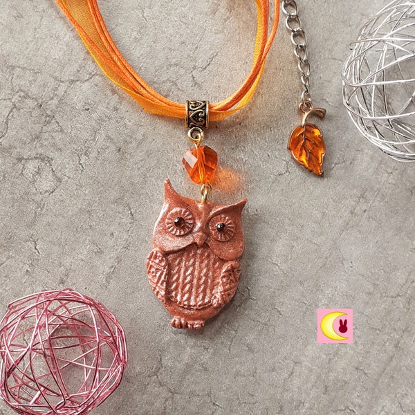 Collier Copper Owl en porcelaine froide chouette hibou cuivre pailleté marron automne forêt enchantée cordon coton orange organza réglable