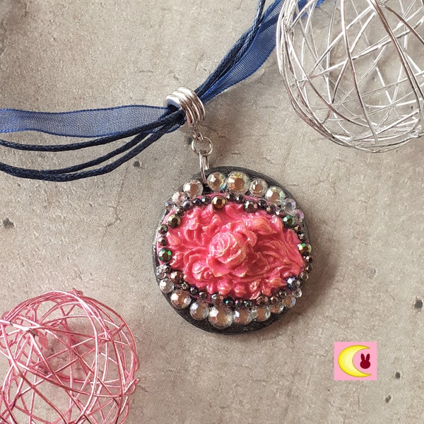 Rose Necklace Camée Rose Cameo in cold porcelain handmade waxed cotton cord and organza style retro chic flowers