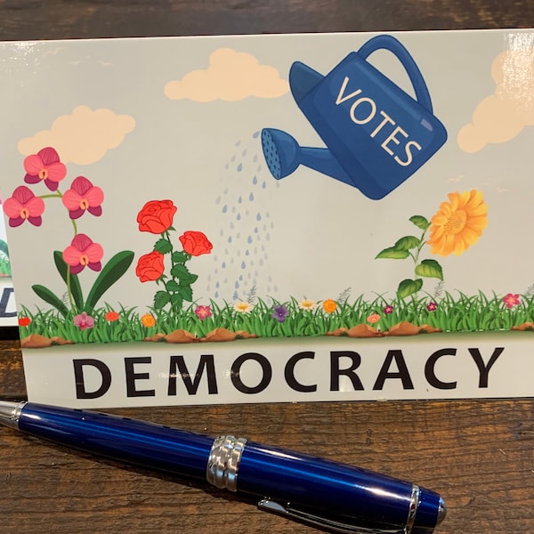 Postcards to Voters! 25 Cards + Donation to LWV!