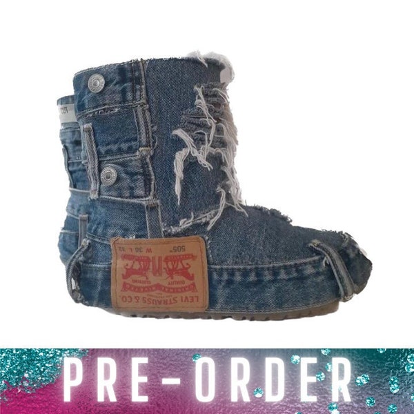 distressded\uggs\boot\blue\denim/handmade/denim uggs/denim boots/custom uggs\baby boot\jeans/levi/shoes/comfy shoe/upcycled/frayed/women/men