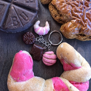 Polymer Clay Pan Dulce con Chocolate Key Chain