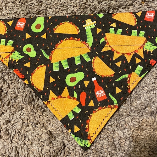 Avocados Over the Collar Dog/Cat Bandana