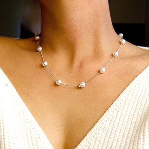 elegante faux Perlenkette / fliesende Perlenkette / Perlenkette Geschenk / fliesende Perlenkette / Perlenkette / elegante Perlenkette