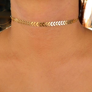 gargantilha chevron dourada / gargantilha flecha dourada / gargantilha dourada simples / gargantilha boho / gargantilha boho / gargantilha dourada delicada