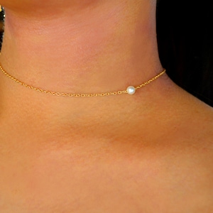 dainty side pearl gold / delicate pearl necklace /dainty pearl choker / tiny pearl necklace/tiny pearl choker/ delicate pearl choker/wedding