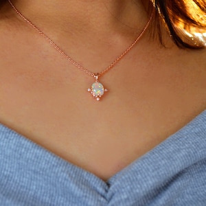 rose gold opal necklace / rose gold opal pendant / tiny opal necklace / dainty opal necklace / tiny opal pendant / opal stone necklace/opal