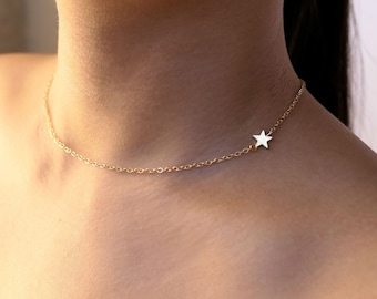 gold star choker necklace / dainty star choker gold / dainty gold star necklace / delicate star choker necklace / gold star choker / gift