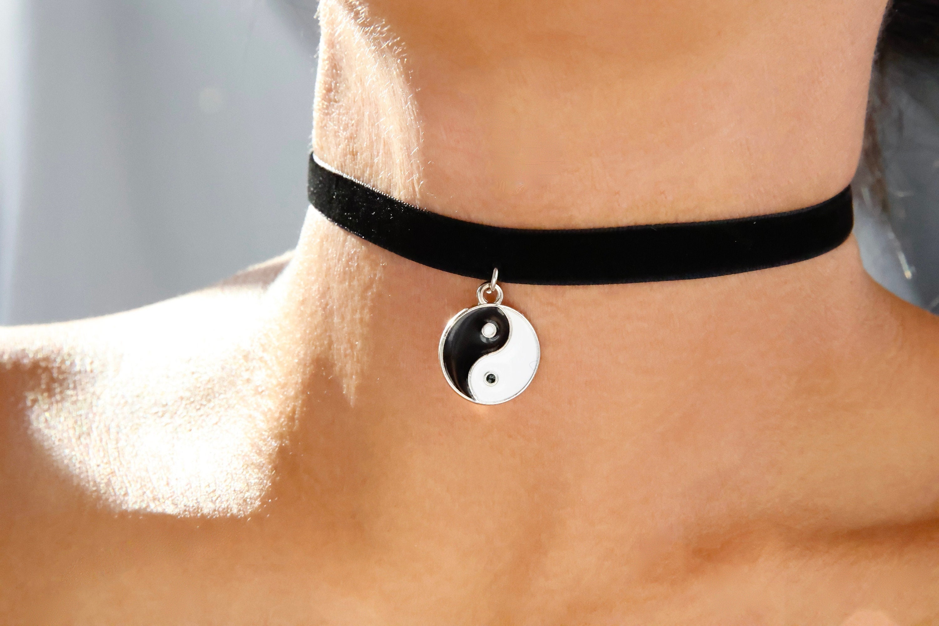 Yin and Yang Velvet Choker Yinyang Charm Choker Yin and Yang Charm Choker Black Velvet Choker Yin and Yang Black Choker Yinyang gift Etsy UK