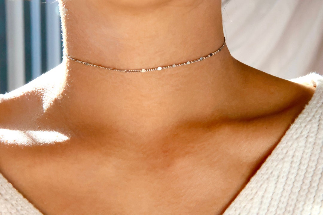 Buy Dainty Stainless Steel Choker Silver Thin Single Chain Strand, Delicate  Elegant Classy Sparkly Simple Cute Daily Tiny Jewelry Gifts for Her Online 