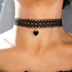 velvet lace choker heart charm / black velvet choker dangling heart / black choker heart charm /thick black velvet choker/thick black choker image 6