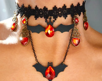 bat choker halloween costume / bat halloween jewelry / black bat choker necklace / witch choker necklace / black witchy choker / gothic bat