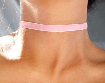 pink velvet choker / pastel pink velvet choker necklace / light pink velvet choker / pale pink velvet choker / pink kawaii choker / gift