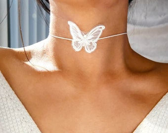 white lace butterfly choker / white embroidered butterfly choker necklace / white butterfly wedding bridal choker / lace bridal butterfly