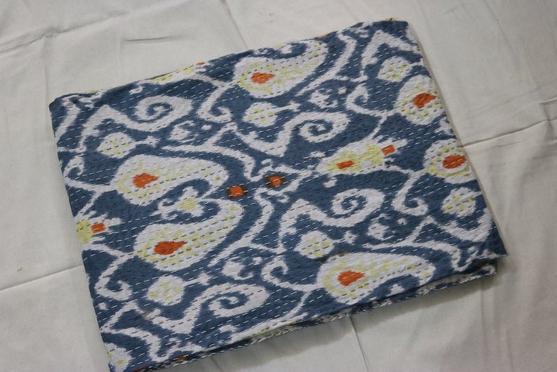 Indian gray Ikat Print Kantha Quilt Queen Size Pure Cotton Traditional Kantha Throw Blanket Bedspread Vintage Double Gudari