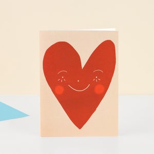Cartão de amor em forma de coração torto | Aniversário | Dia dos namorados | Coração de amor | Amor e amizade | Rosto de coração |