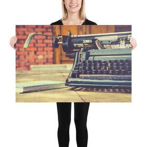 Typewriter, Poster Print, Retro Typewriter, Typewriter Decor, Typewriter Art, Prints, Digital Prints, Home Décor, Wall Décor, Wall Hangings