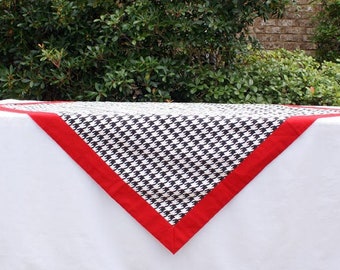 Houndstooth Tablecloth,  Alabama Tablecloth, Tailgating Decor, Gameday Tablecloth, Football Tablecloth