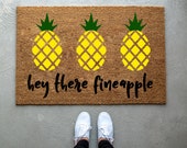 Pineapple doormat, Hey there fineapple mat, home decor, personalized doormat, welcome mat, front door mat, front doormat, porch doormat