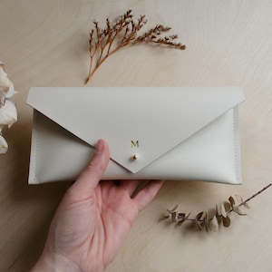 Cream clutch sales