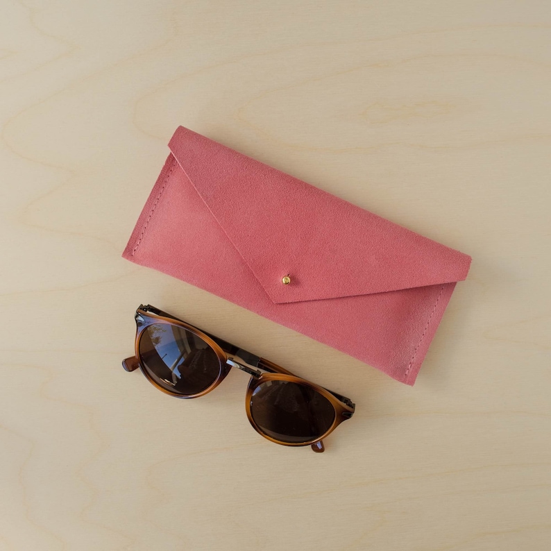 Personalised Suede Glasses Case in Pink, Teal, Blue, Coral, Tan and Mint Green. Reading glasses case or sunglasses pouch. Coral