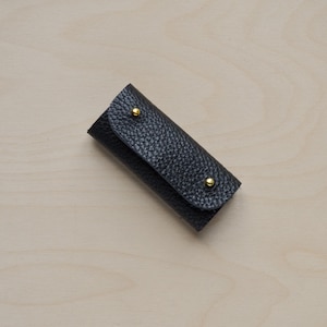 Mini Leather Sewing Needle Case: Colourful Sewing Birthday Gift Black