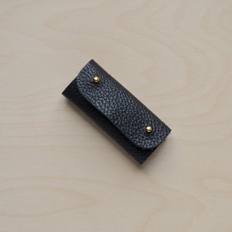 Mini Leather Sewing Needle Case: Colourful Sewing Birthday Gift Black