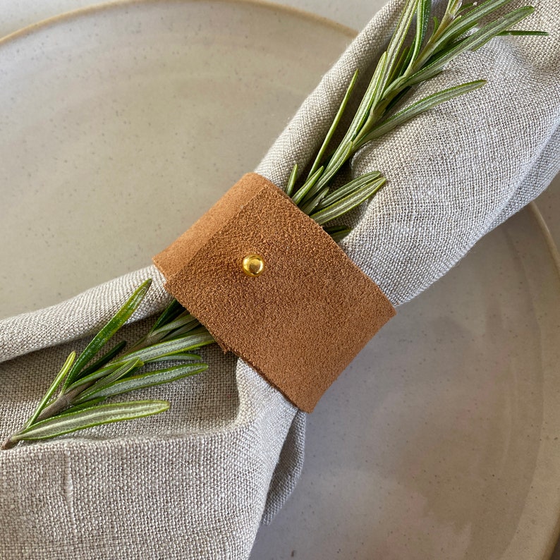 Colourful Suede Leather Napkin Ring in Tan Brown, Blue, Pink, Gold and Mint Green for Wedding Table Setting, Rainbow or Festival Theme image 7
