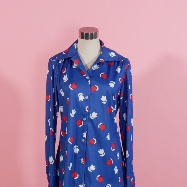 70s Blue red and white Tulip Print Button up Long sleeve Shirt