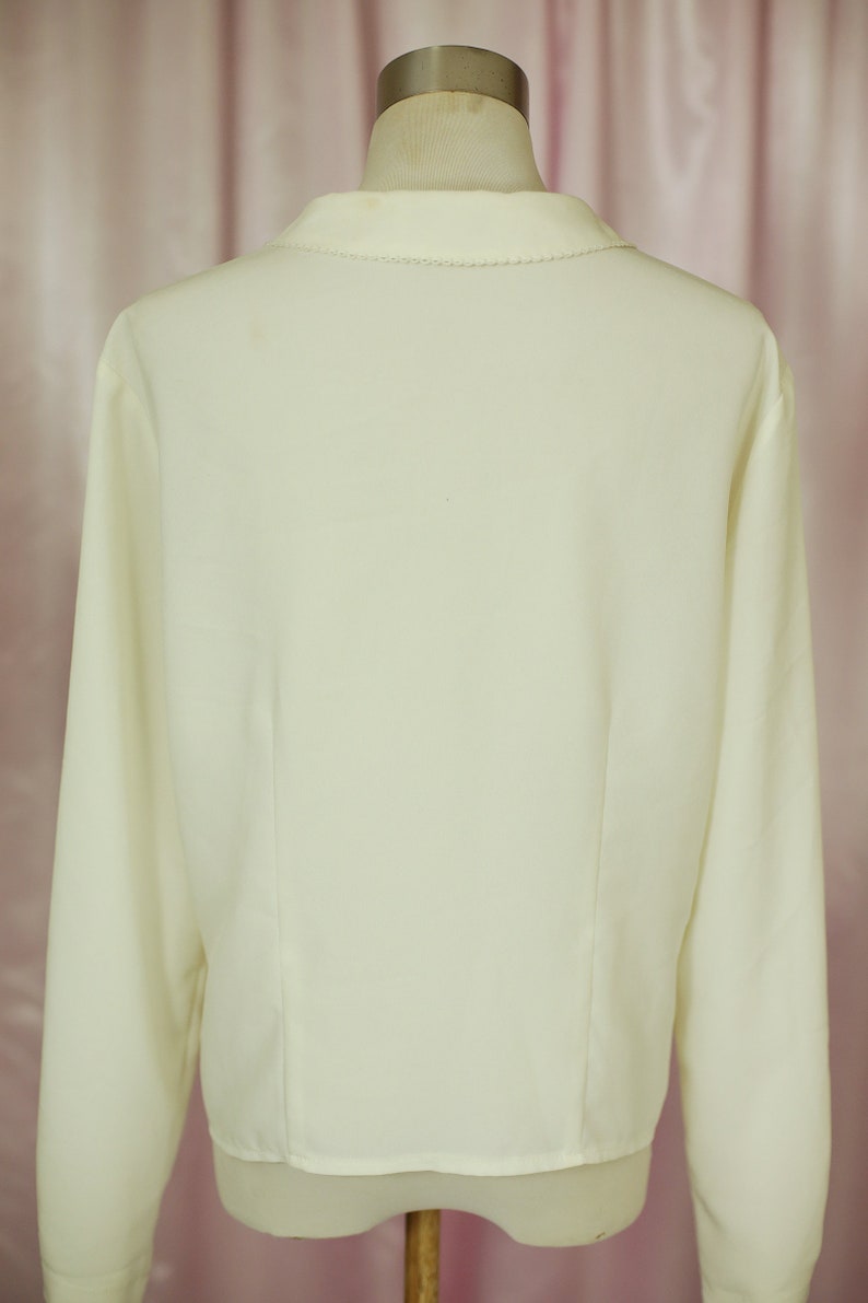 Cream Button Up Shirt with Sharp Collar 70s