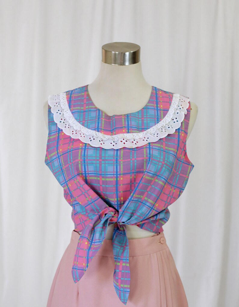 60s style 90s Plaid Tie Up Crop Top with Lace Frill Collar