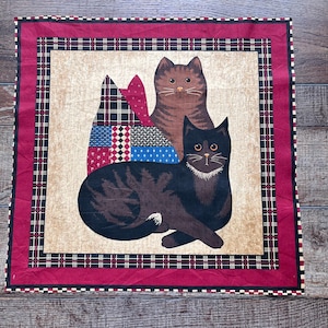 Vintage CATS printed Quilt Pieces Quilted Fabric Remnants Bundle for Slow Stitching and Journaling