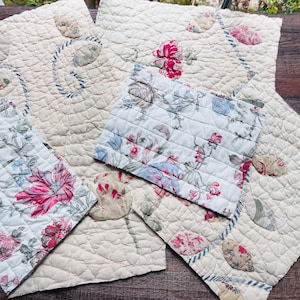 SIX Vintage Quilt Pieces and Fabric Remnants Bundle, Quilted Cotton Scraps for Slow Stitching and Journaling, scrap bundles for crafting