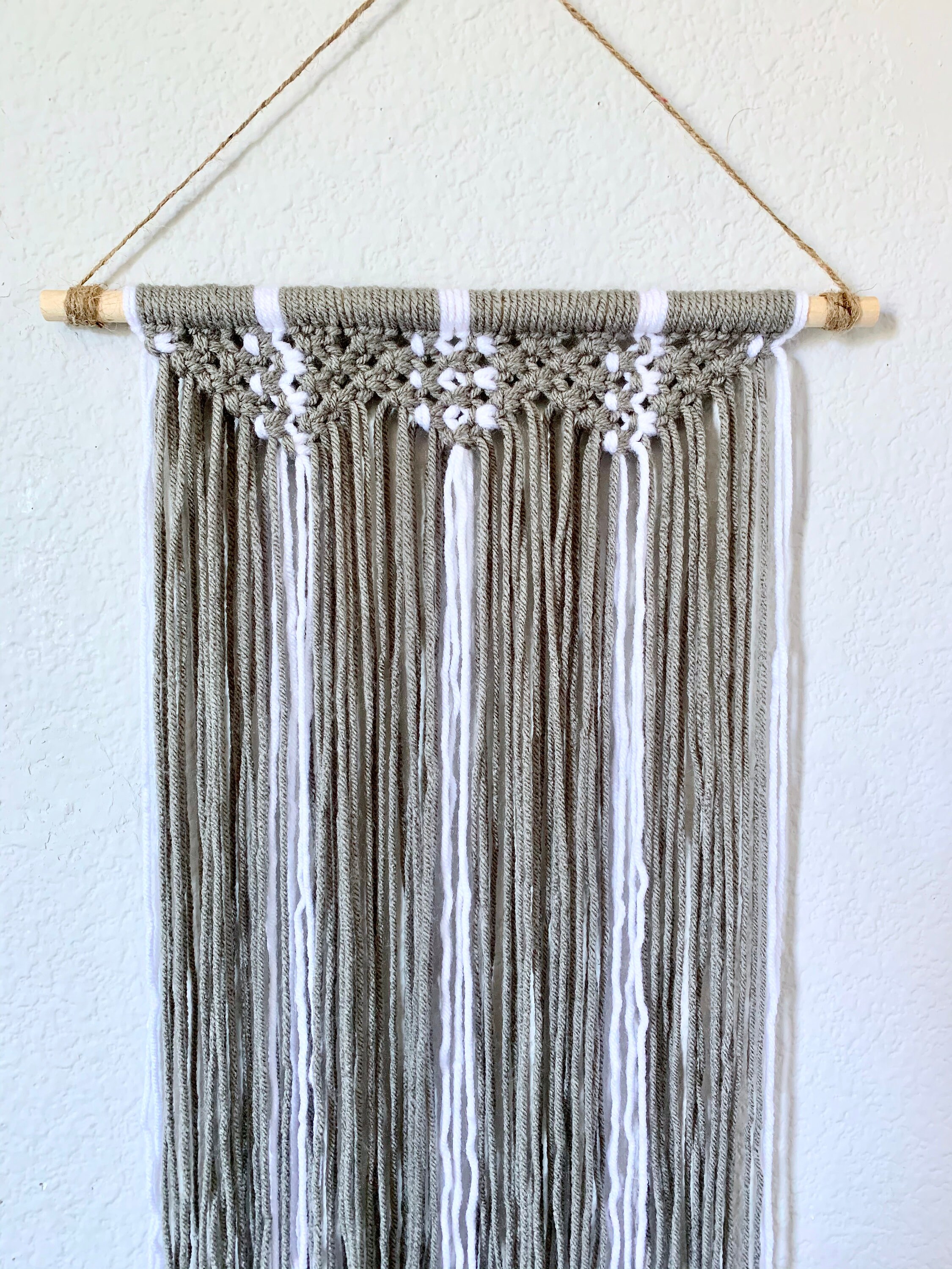 Gray & White Macrame Wall Hanging Bohemian Wall Decor Etsy