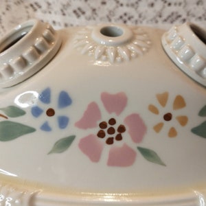 Lámpara de techo de porcelana Art Déco con motivos florales