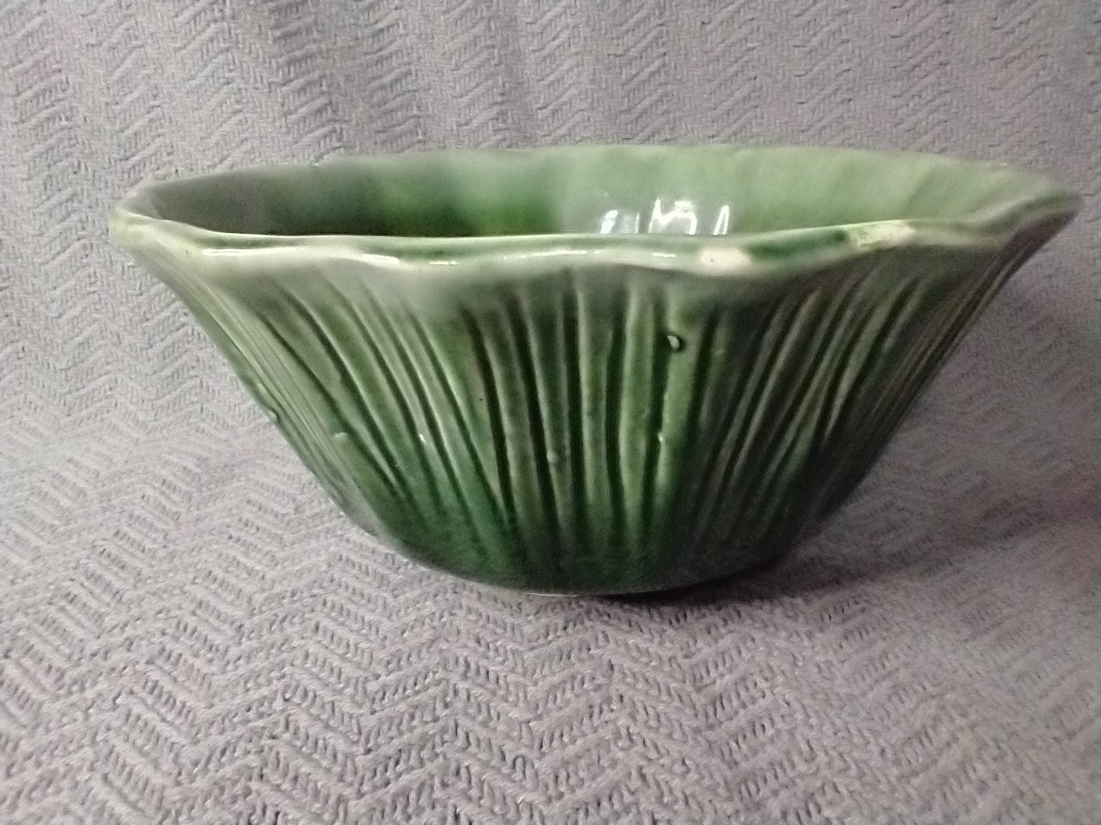 Scalloped Green Pottery Bowl Signed USA P8 Etsy